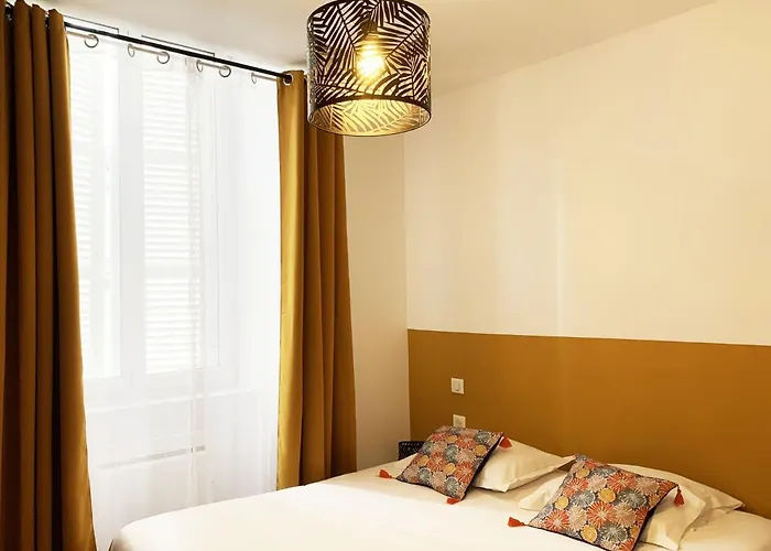 Le Patio - Vallee D'aspe Lägenhet *